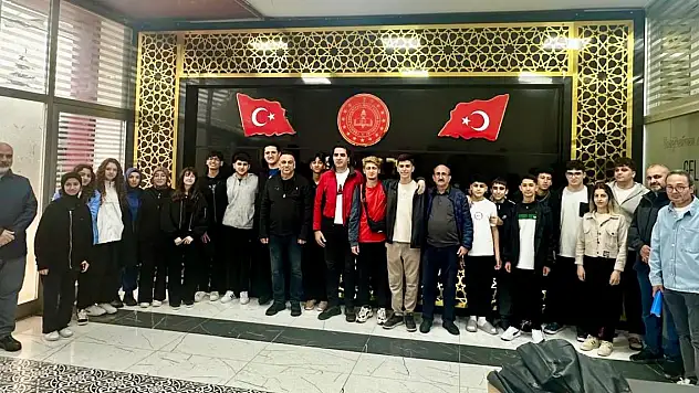 Siirt'in Genç Mucitleri Antalya Yolcusu: 18. Uluslararası MEB Robot Yarışması Başlıyor