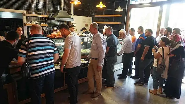 Siirt Kent Lokantası'nda Fiyatlar 100 TL Olarak Devam Ediyor!
