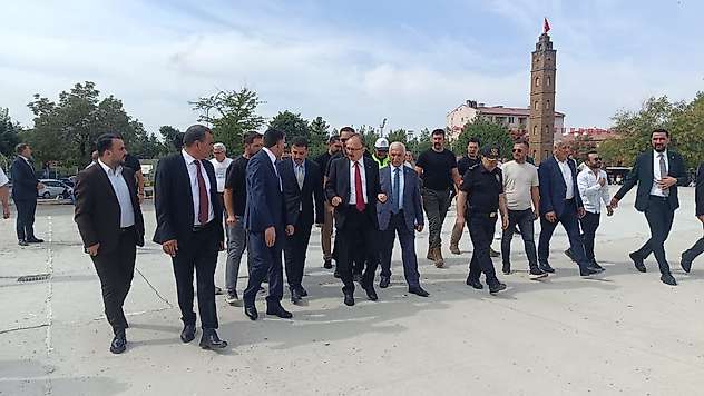 Siirt Kent Meydanı'nda Çalışmalar Ne Zaman Başlayacak?