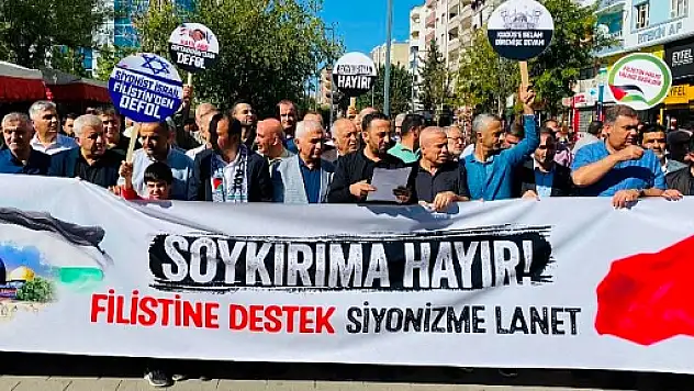 Siirt Memur-Sen'den Filistin'e Destek İçin Basın Açıklaması Gerçekleştirdi