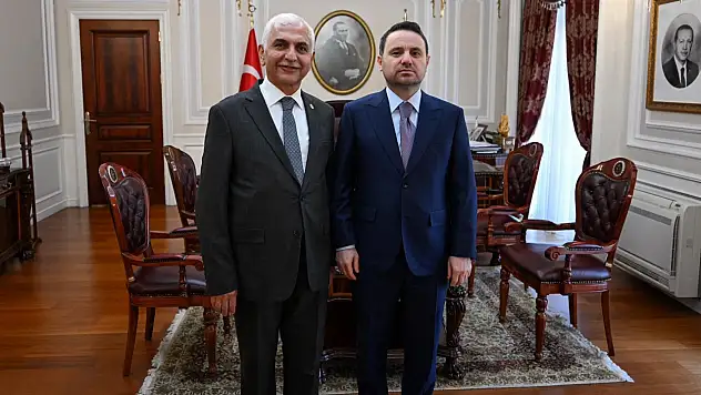 Siirt Milletvekili Mervan Gül'den Akın Gürlek'e Hayırlı Olsun Ziyareti