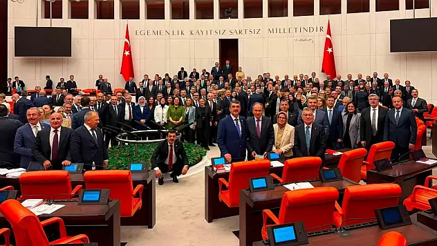 Siirt Milletvekili Mervan Gül'den 468 Oyla Kabul Edilen Kanun İçin Mesaj