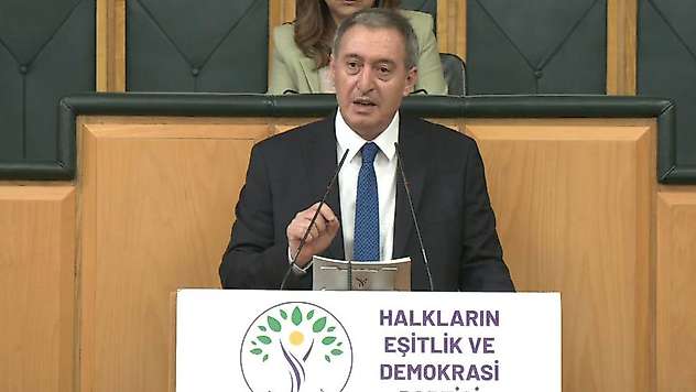 Siirt Milletvekili Tuncer Bakırhan'dan süreç tepkisi: 'En basit adımlar bile atılmıyor'