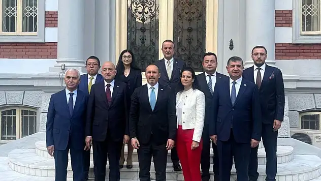 Siirt Mlletvekili Mervan Gül Romanya'da Temaslarda Bulundu