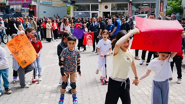 Siirt Pervari'de Gençlik Haftası Etkinlikleri Düzenlendi