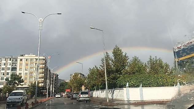 Siirt Semalarında Gökkuşağı, Kenti Renklendirdi