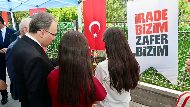 Siirt'te 15 Temmuz'un 10. Yılında Demokrasi ve Millî Birlik Çadırı Ziyarete Açıldı