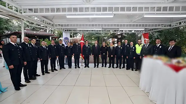 Siirt'te 16 Emniyet Personeli Bir Üst Rütbeye Terfi Etti