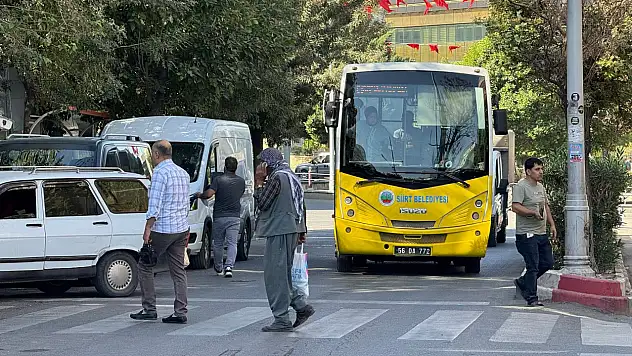 Siirt'te 29 Ekim'de Siirt Belediyesi Servis Araçları Ücretsiz Hizmet Verecek