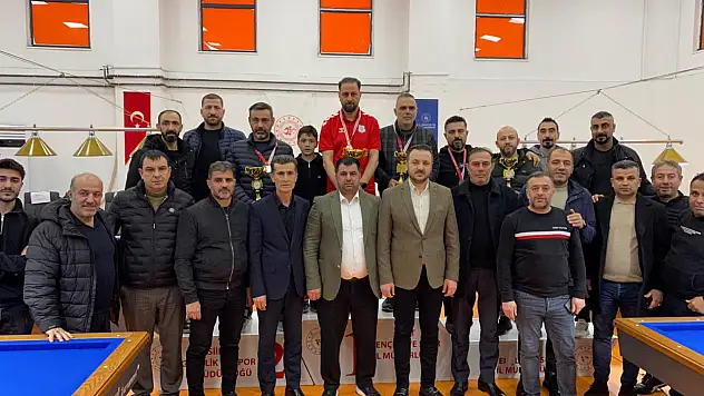 Siirt'te 3 bant bilardo il şampiyonası tamamlandı! İşte dereceye giren kişiler
