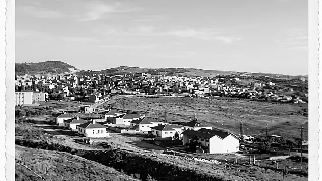 Siirt'te 77 yıl önce çekilen tarihi fotoğraf ilk kez paylaşıldı