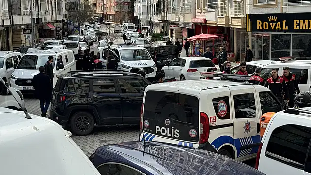 Siirt'te Aile Kavgası Sokağa Taştı: 3 Gözaltı