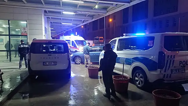 Siirt'te Akrabalar Arasında Bıçaklı Kavga: 1 Yaralı