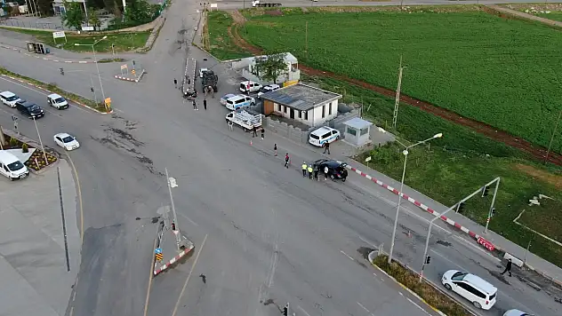 Siirt'te Asayiş Uygulamalarında 45 Kişi Gözaltına Alındı ,Tarihi Eser ve Uyuşturucu Ele Geçirildi