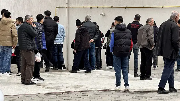 Siirt'te baba öfkesine hakim olamadı, tabancasını çekti