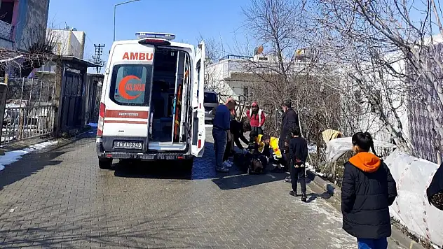 Siirt'te Camiden Dönen Yaşlı Vatandaşa Otomobil Çarptı