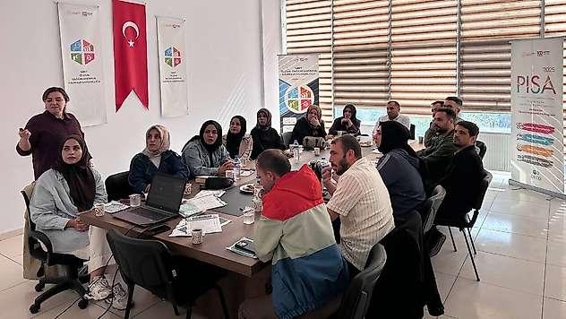 Siirt'te Din Kültürü Öğretmenleri Açık Uçlu Soru Hazırladı