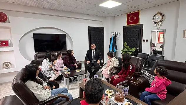 Siirt'te Dünya Sağlık Günü ve Kanser Haftası Kapsamında Anlamlı Ziyaret