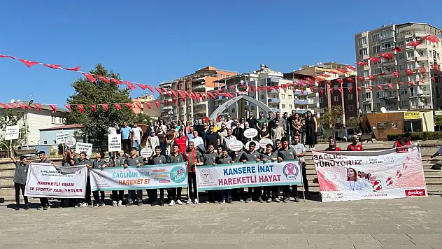 Siirt'te Dünya Yürüyüş Günü'nde Sağlıklı Yaşam İçin Adımlar Atıldı