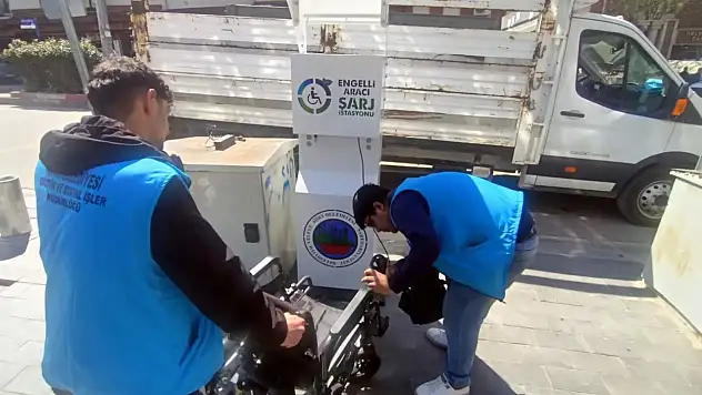Siirt'te erişilebilirlik hamlesi: Akülü sandalye şarj istasyonları artırıldı