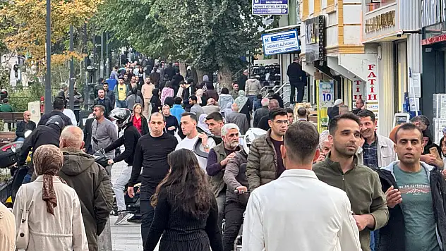Siirt'te Gençlere Yeni Umut: 18-25 Yaşa Maaş ve Prim Desteği Geliyor