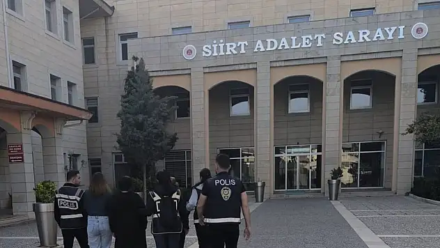 Siirt'te Hırsızlık Operasyonu: 3 Kadın Tutuklandı