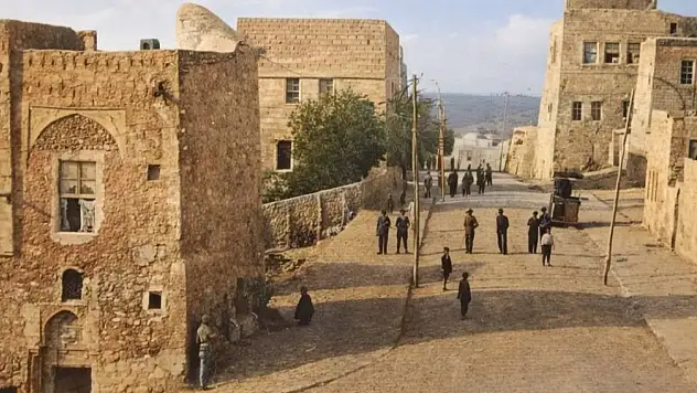 Siirt'te İlginç Gelenek ve Olayları Anlatan Bir Osmanlı Müfettişi'nin Siirt Geceleri