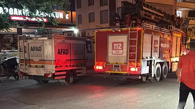 Siirt'te İş Yeri Yangını İhbarı Ekipleri Harekete Geçirdi
