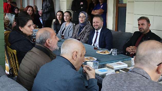 Siirt'te İyilik Bu Kez Kitaplarla Paylaşıldı