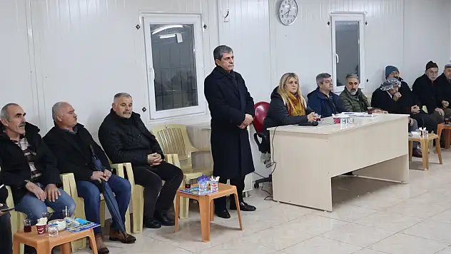 Siirt'te Kurtalan Belediyesi Mahalle Buluşmalarını Sürdürüyor