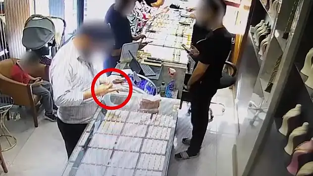 Siirt'te Kuyumcuya Sahte Altın Satan 3 Kişi Yakalandı
