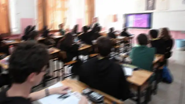 Siirt'te Lisede Mobbing ve Usulsüzlük İddiaları: Öğretmen ve Öğrenciler Şikâyetçi Oldu