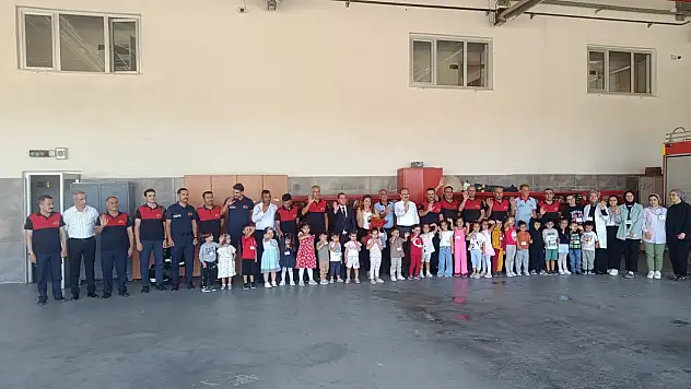 Siirt'te Miniklerden İtfaiye Haftası Ziyareti