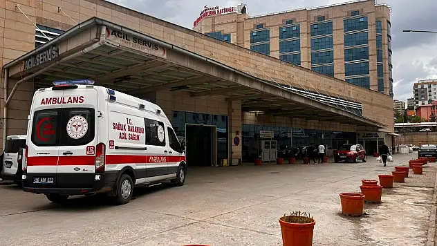 Siirt'te Motosiklet Kazası: Berfin Tekin Yaralandı