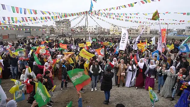 Siirt'te Newroz programında sahne alacak sanatçılar belli oldu