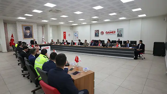 Siirt'te Ocak Ayı Asayiş Raporu Açıklandı: Kişi ve Malvarlığı Suçlarında Yüksek Aydınlatma Oranı