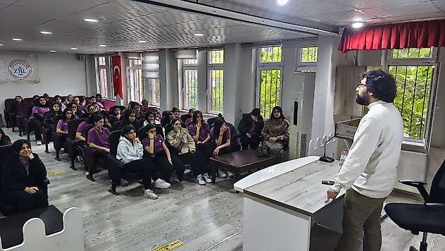 Siirt'te Öğrenciler 'Kudüs Benim' Projesiyle Kudüs'ü Tanıdı