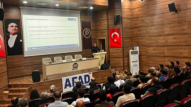 Siirt'te Orman Yangınlarıyla Mücadele İçin Koordinasyon Toplantısı