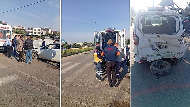 Siirt'te Otomobil ile Hafif Ticari Araç Çarpıştı: 3 Yaralı