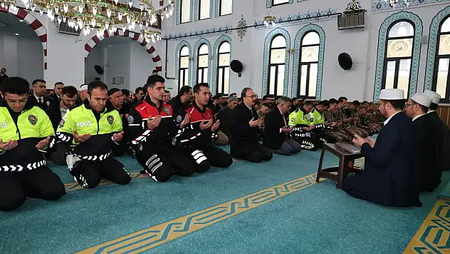 Siirt'te Polis Haftası Etkinlikleri: Şehitler İçin Mevlid-i Şerif ve Dua Programı