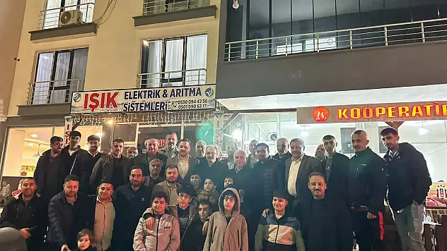 Siirt'te protokol mahallede vatandaşlarla buluştu
