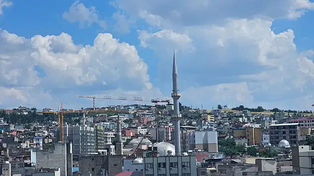 Siirt'te Serin Havalar Yerini Sıcaklara Bırakacak, Hava Sıcaklığı 38 Dereceye Çıkacak
