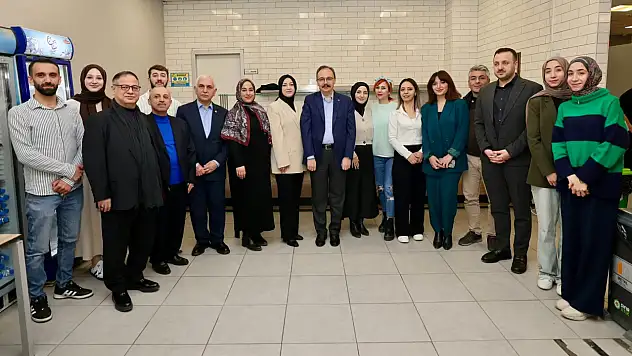 Siirt'te ''Sevgi Sofrası'' İftarı Bu Yıl da Düzenlendi