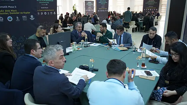 Siirt'te Sıfır Atık Çalıştayı Düzenlendi Çalıştayda Emine Erdoğan'ın Siirt'e Geleceği Tarih Açıklandı