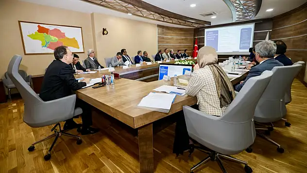 Siirt'te Sıfır Atık Çalıştayına Emine Erdoğan Sürprizi