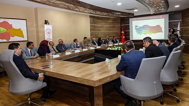 Siirt'te Sosyal Risk Haritaları ve Çocuk Güvenliği Masaya Yatırıldı