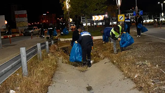 Siirt'te Temizlik Seferberliği Tüm Hızıyla Sürüyor