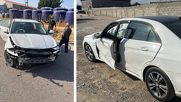 Siirt'te Trafik Kazası: 4 Araçta Maddi Hasar Oluştu