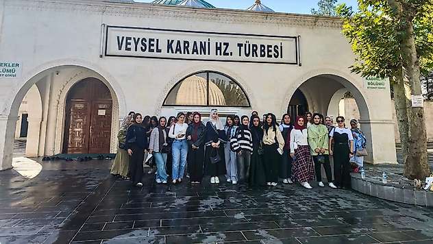 Siirt'te Üniversite Öğrencileri Şehrin Tarihi ve Kültürel Zenginliklerini Keşfetti
