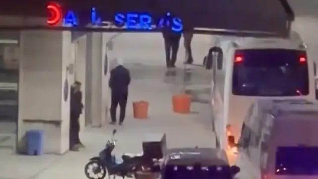 Siirt'te Uyuşturucu Tahlil İddiasında Yeni Gelişme: 8'i Sağlıkçı 26 Kişinin Gözaltına Alındı